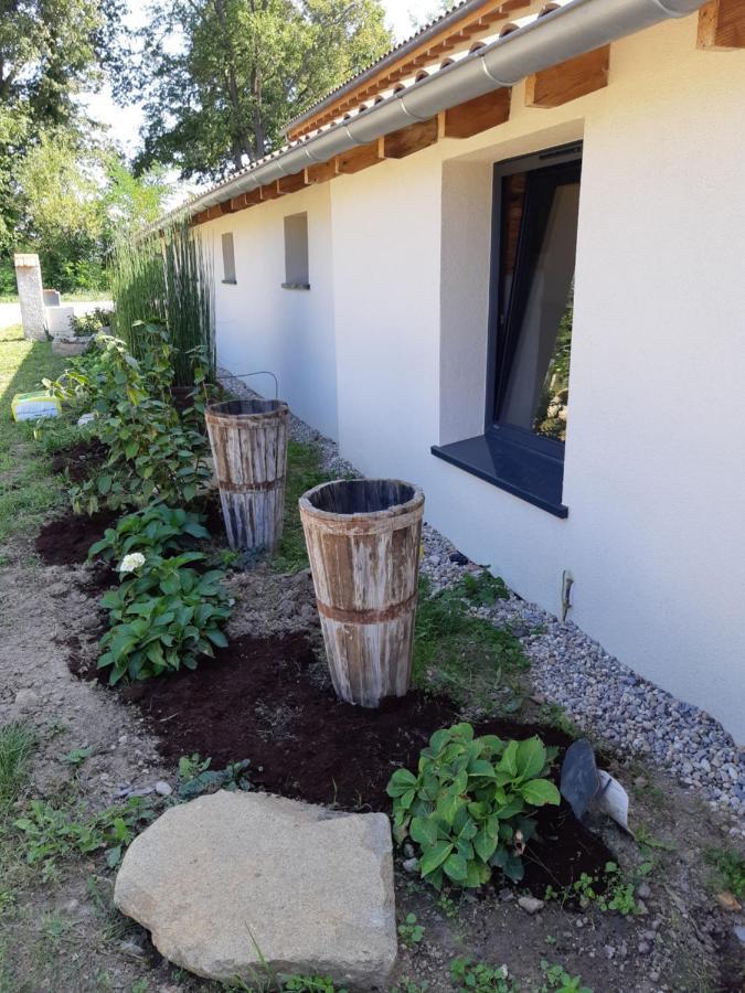 Atelier Natur'L Les Ronzieres Saint-Paul-d'Uzore 외부 사진